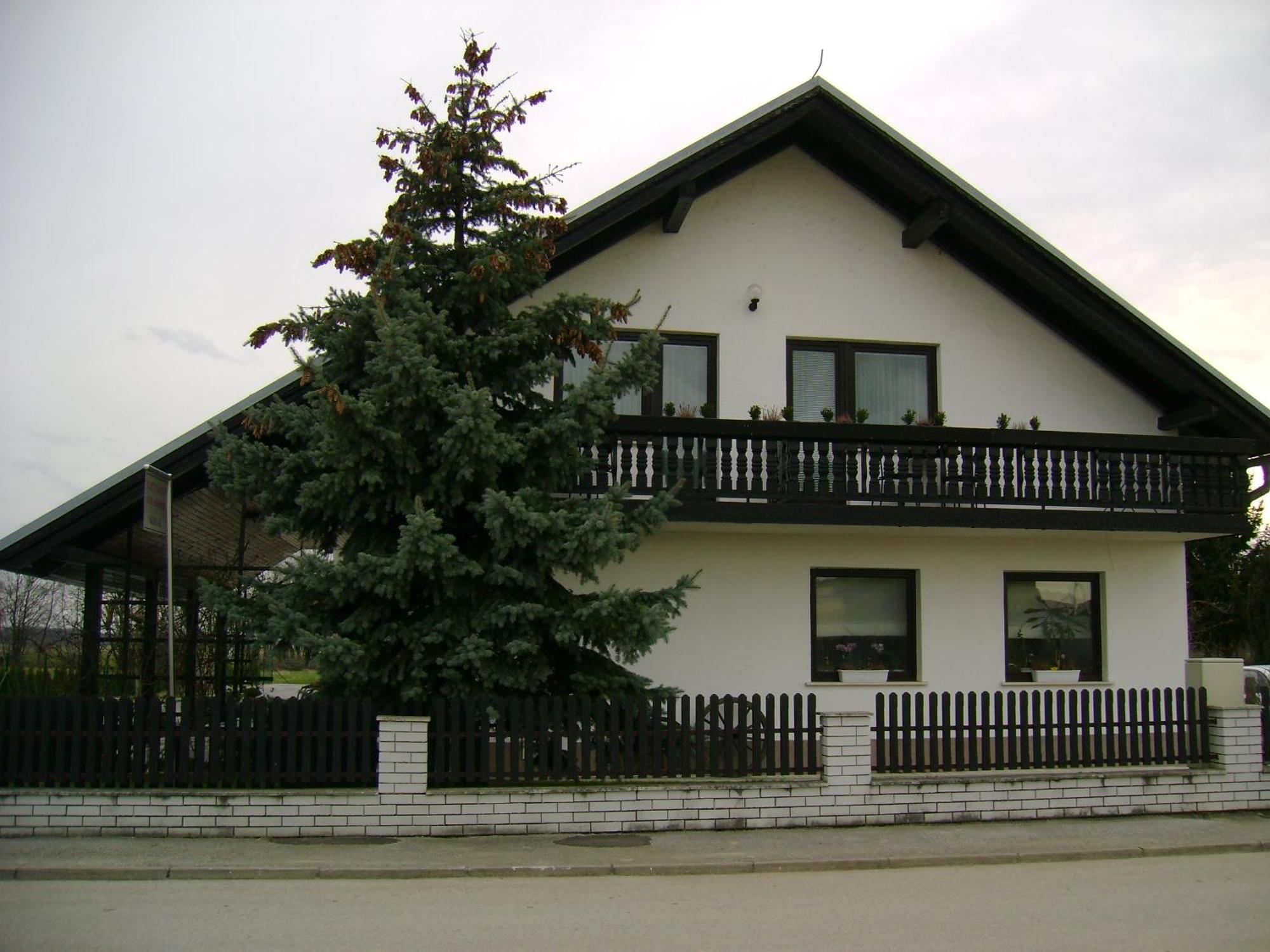 Guest Accomodation Skerlak Moravske Toplice Bagian luar foto